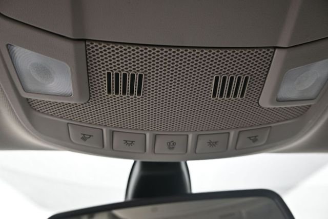Used 2020 Silver Metallic Ford SE image 29