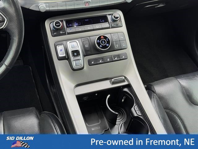 Used 2020 Hyper White Hyundai Limited image 12