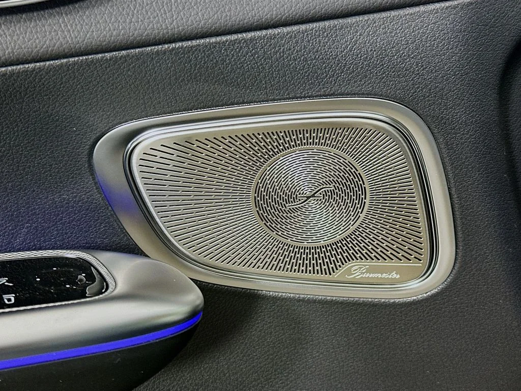 Used 2026 Gray Mercedes-Benz GLC 300 image 18