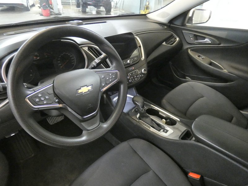 Used 2024 SUMMIT WHITE Chevrolet 4dr Sdn 1LT image 7