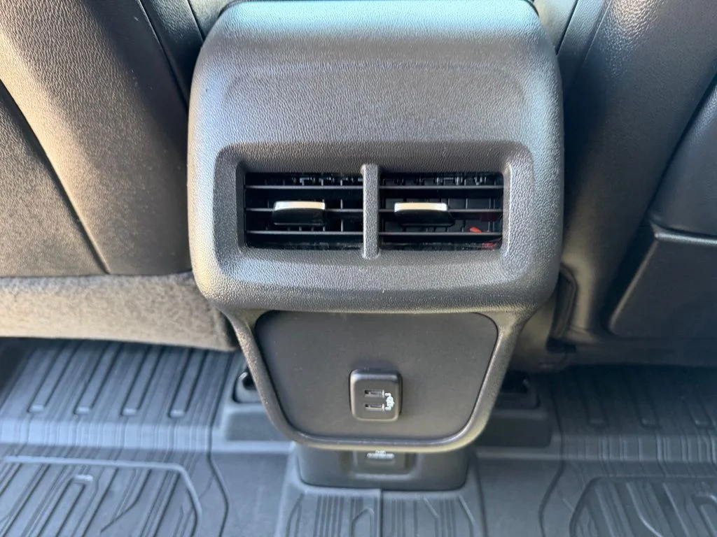 Used 2021 Gray GMC SLT image 27