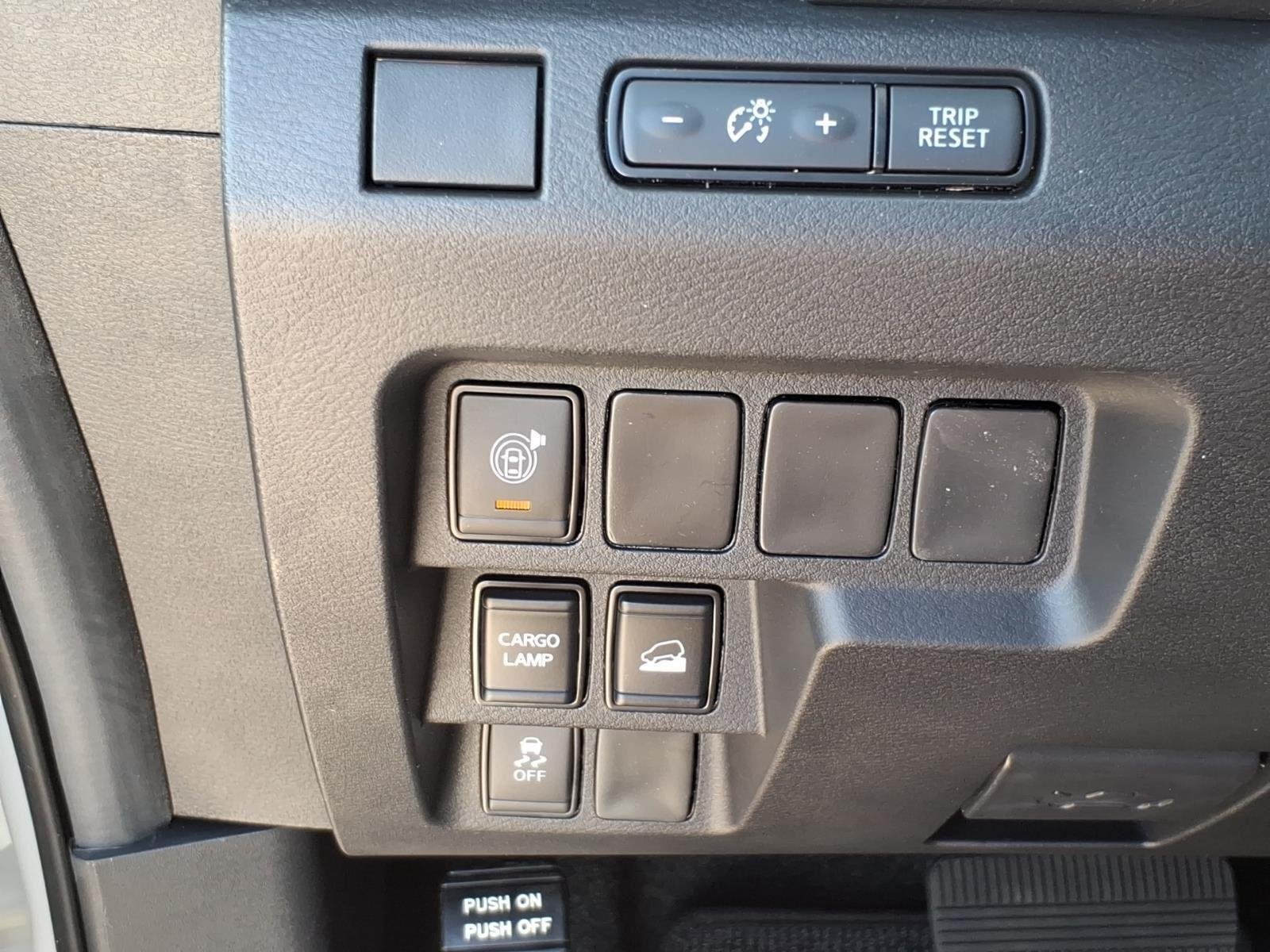 New 2026 Glacier White Nissan Crew Cab S image 15