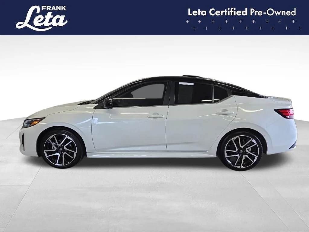 Used 2025 White Nissan SR image 3