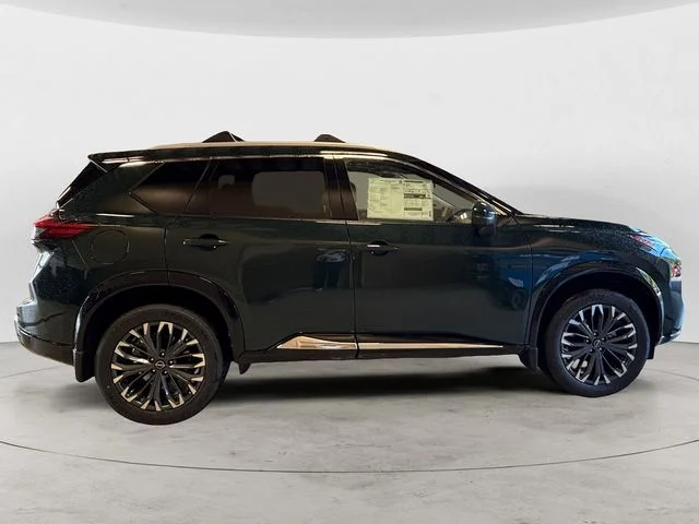 New 2026 Obsidian Green Nissan Platinum image 7