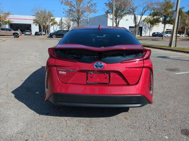Certified Used 2022 EMOTIONAL RED 2 Toyota  image 6