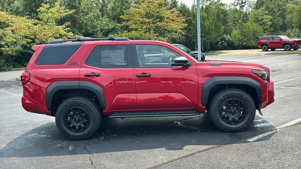 2026 Toyota 4Runner TRD Off-Road - Photo 31