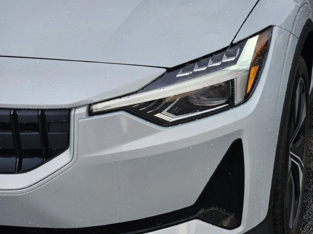 Used 2023  Polestar Long Range Dual Motor image 8