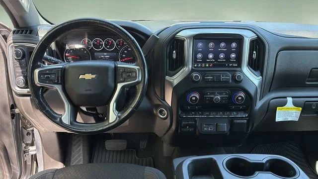 Used 2019 SATIN STEEL METALLIC Chevrolet LT image 9