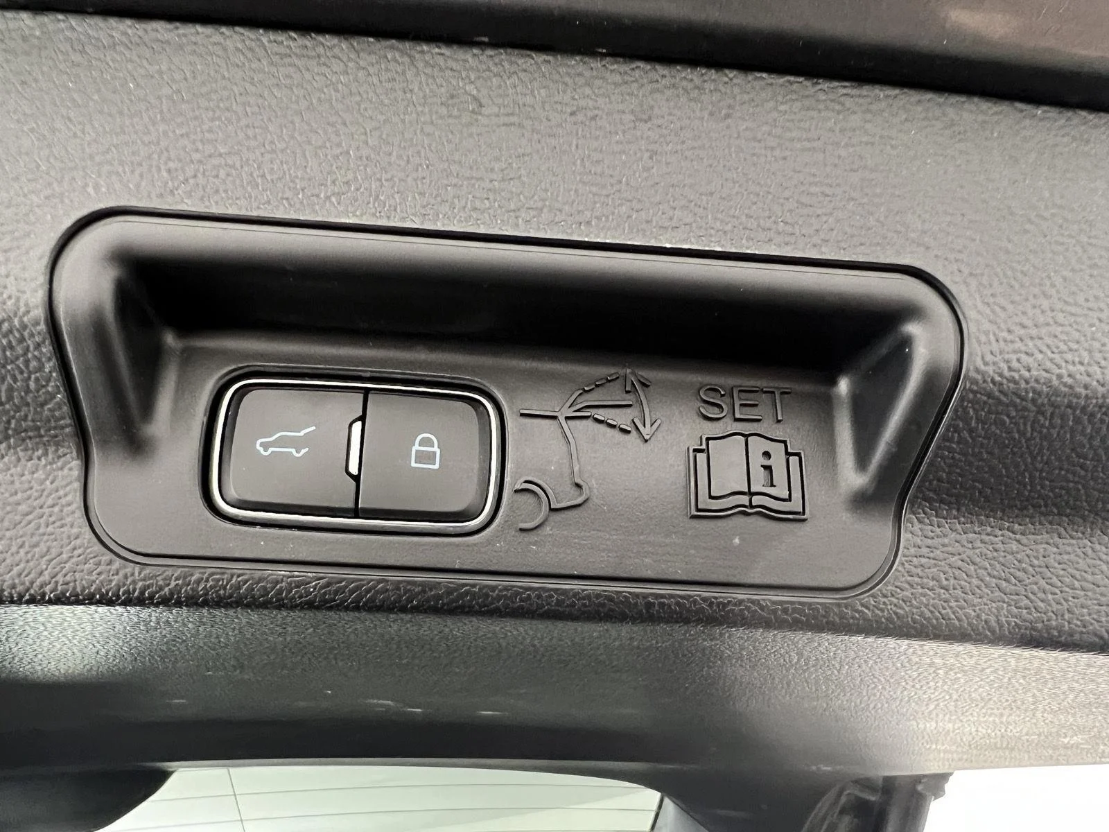 Used 2023 Carbonized Gray Ford XLT image 30
