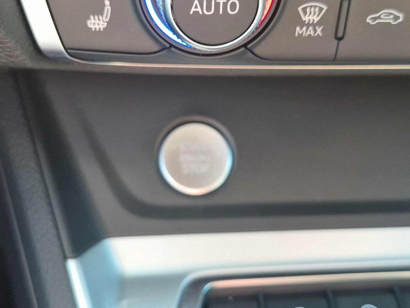 Used 2020 Chronos Gray Metallic AUDI  image 31