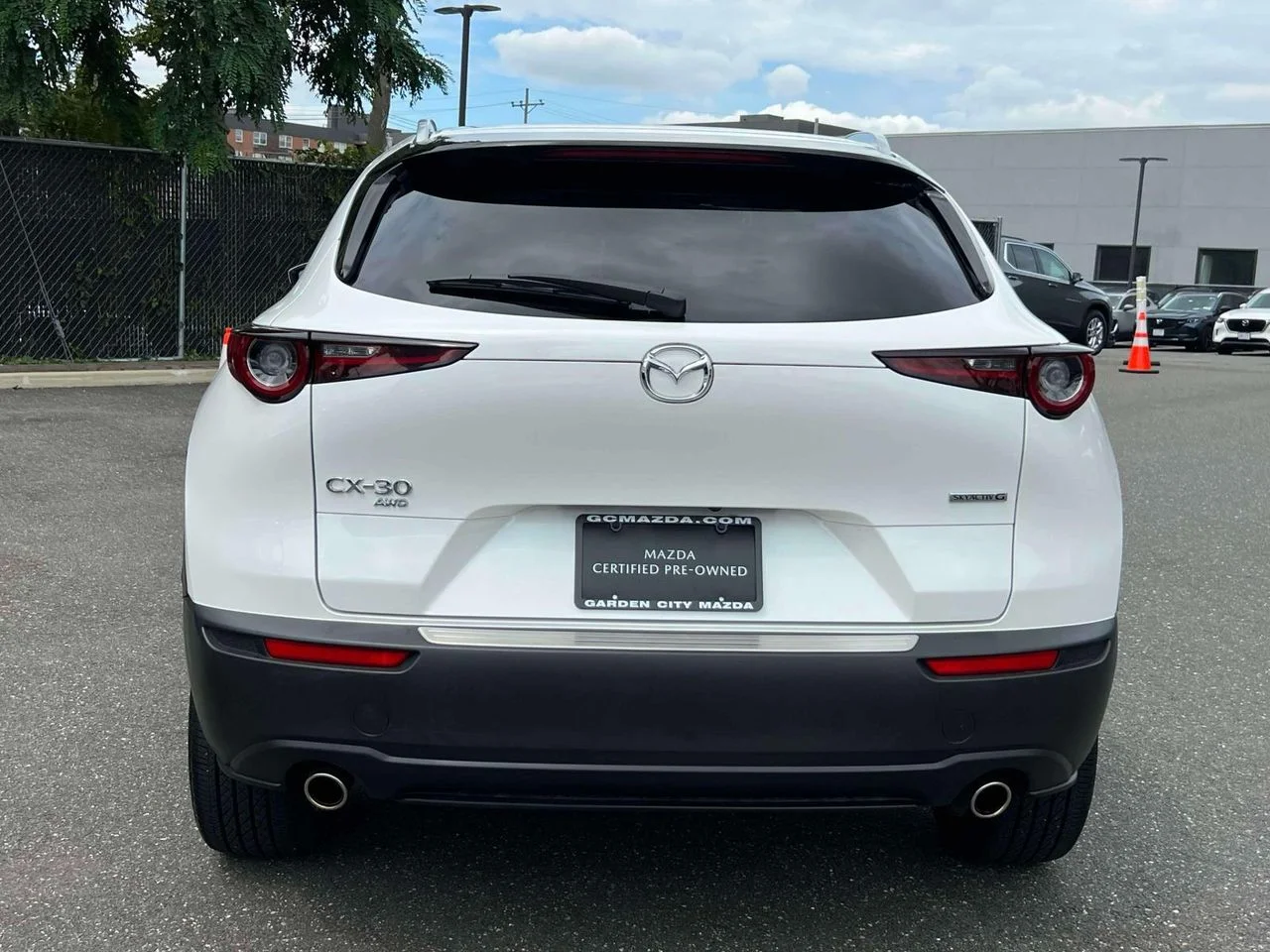 Certified Used 2023 Snowflake White Pearl Mica Mazda 2.5 S Preferred image 13