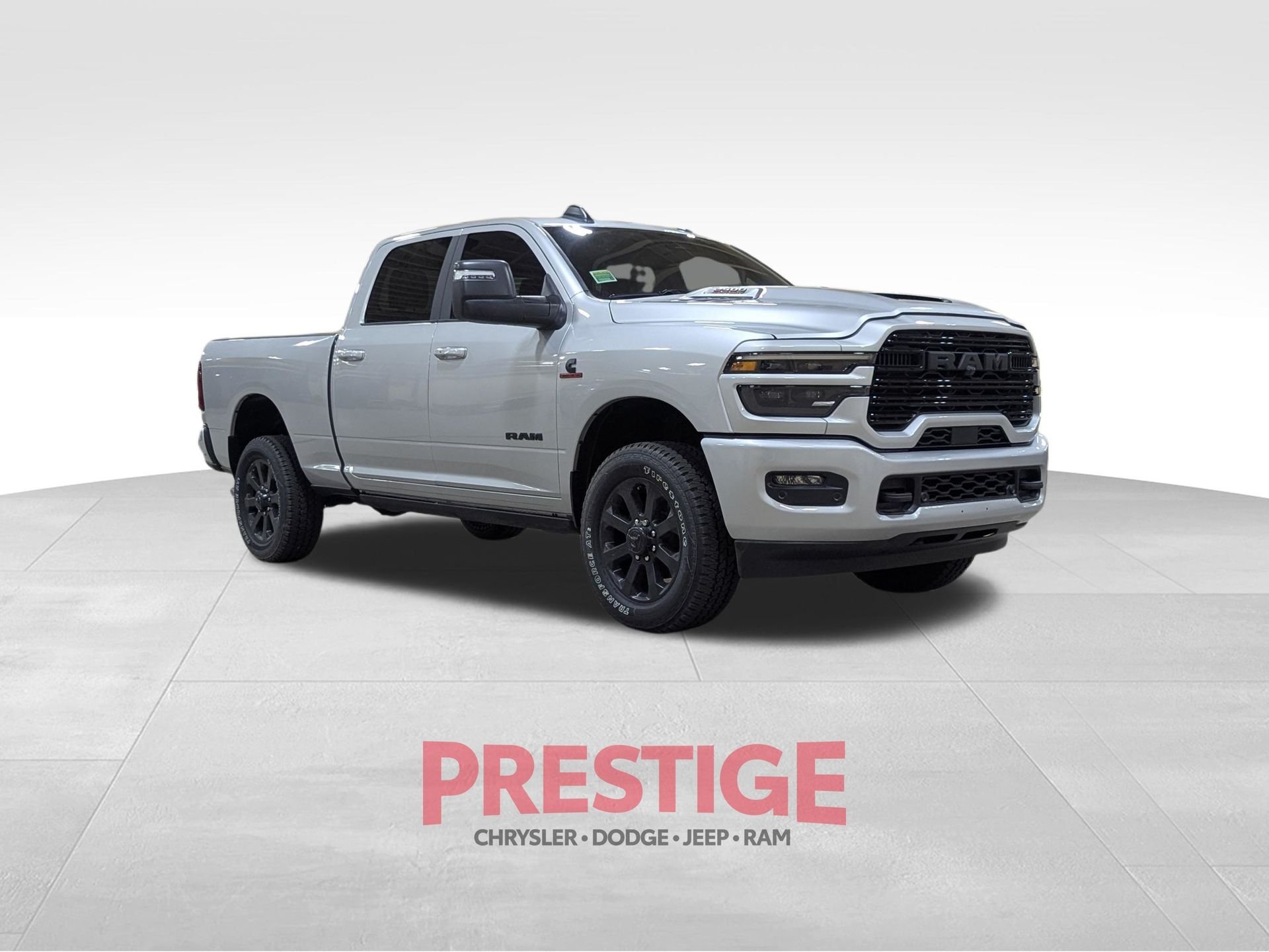 New 2026 Silver-Zynith Exterior Paint RAM Laramie image 3