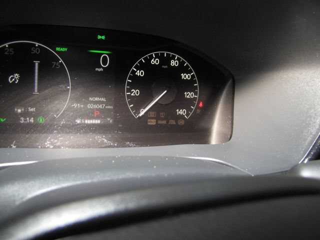 Certified Used 2024 Platinum White Pearl Honda Sport-L image 4
