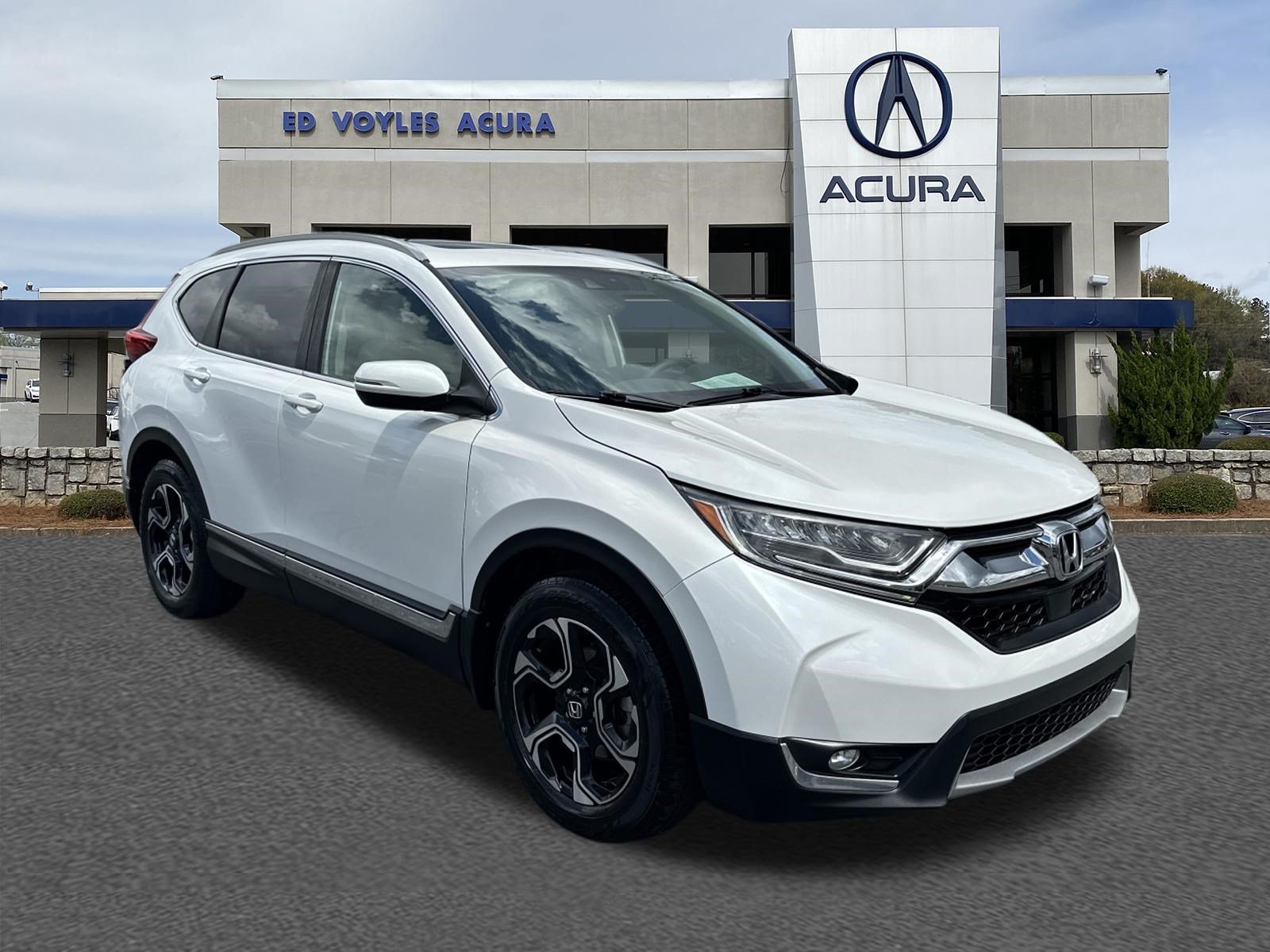 Used 2019 Platinum White Pearl Honda Touring image 3