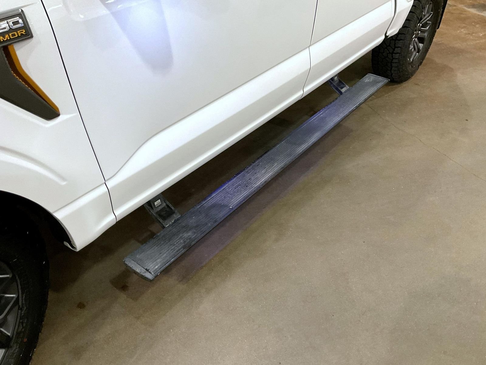 Used 2023 White Ford Tremor image 21