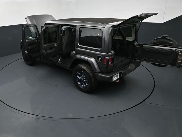 New 2026 Granite Crystal Metallic Clear-Coat Exterior Paint Jeep 85th Anniversary Edition image 28