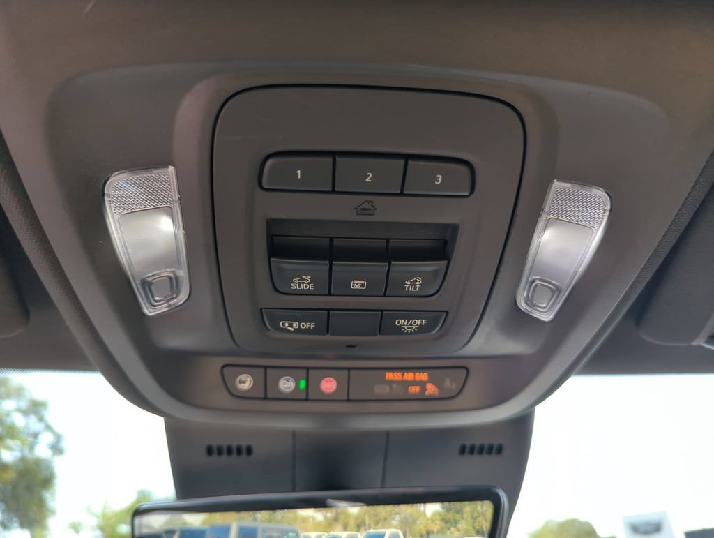 Used 2025 Summit White Cadillac Premium Luxury image 27