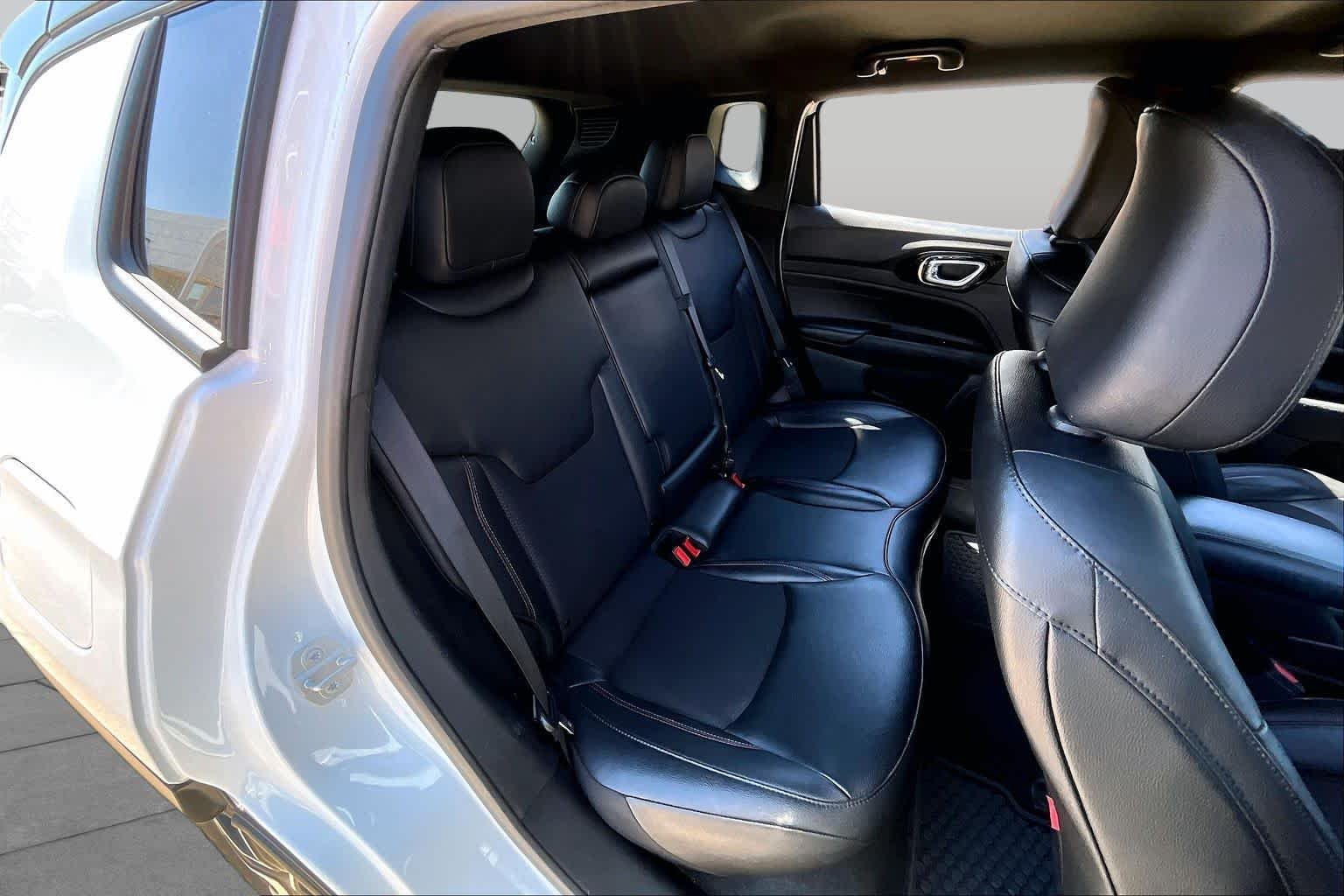 2025 Jeep Compass Trailhawk - Photo 19
