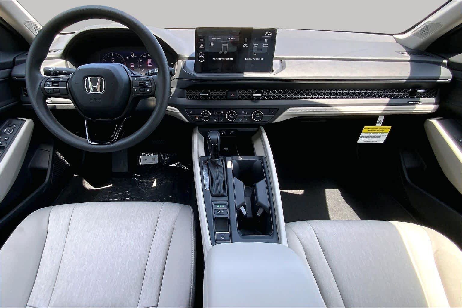 New 2026 Meteorite Gray Metallic Honda SE image 5