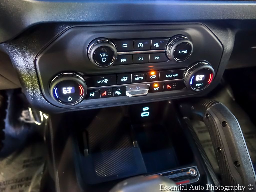 Used 2025 Desert Sand Ford Raptor image 17