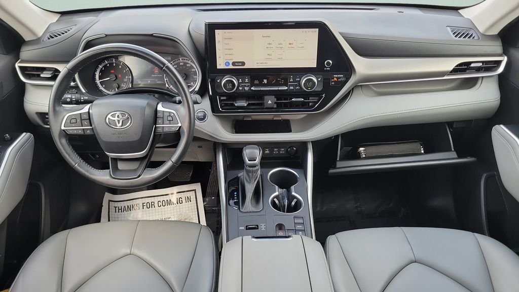 Used 2023 Gray Toyota XLE image 11