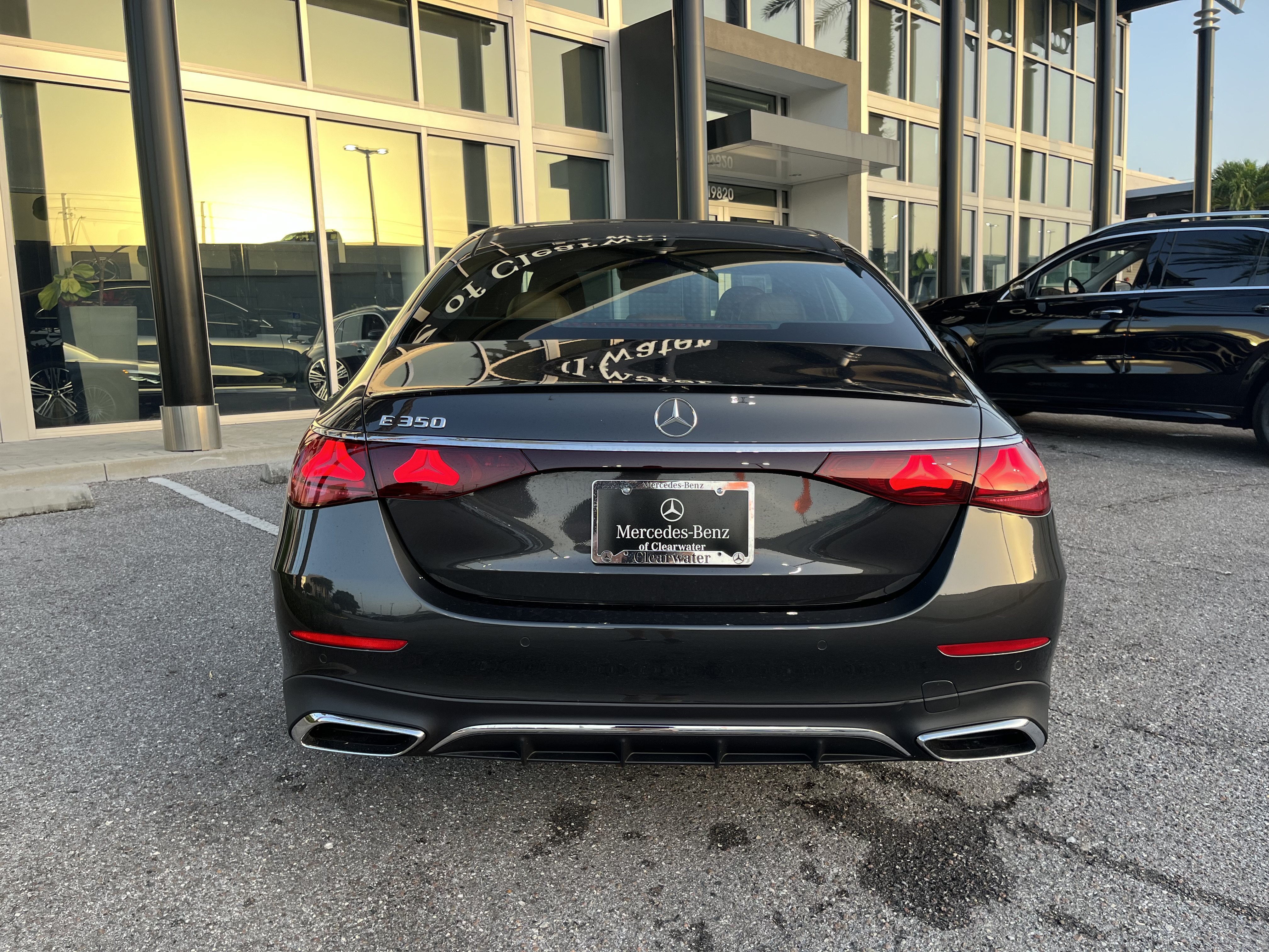 New 2026 Graphite Grey Metallic Mercedes-Benz E 350 image 33