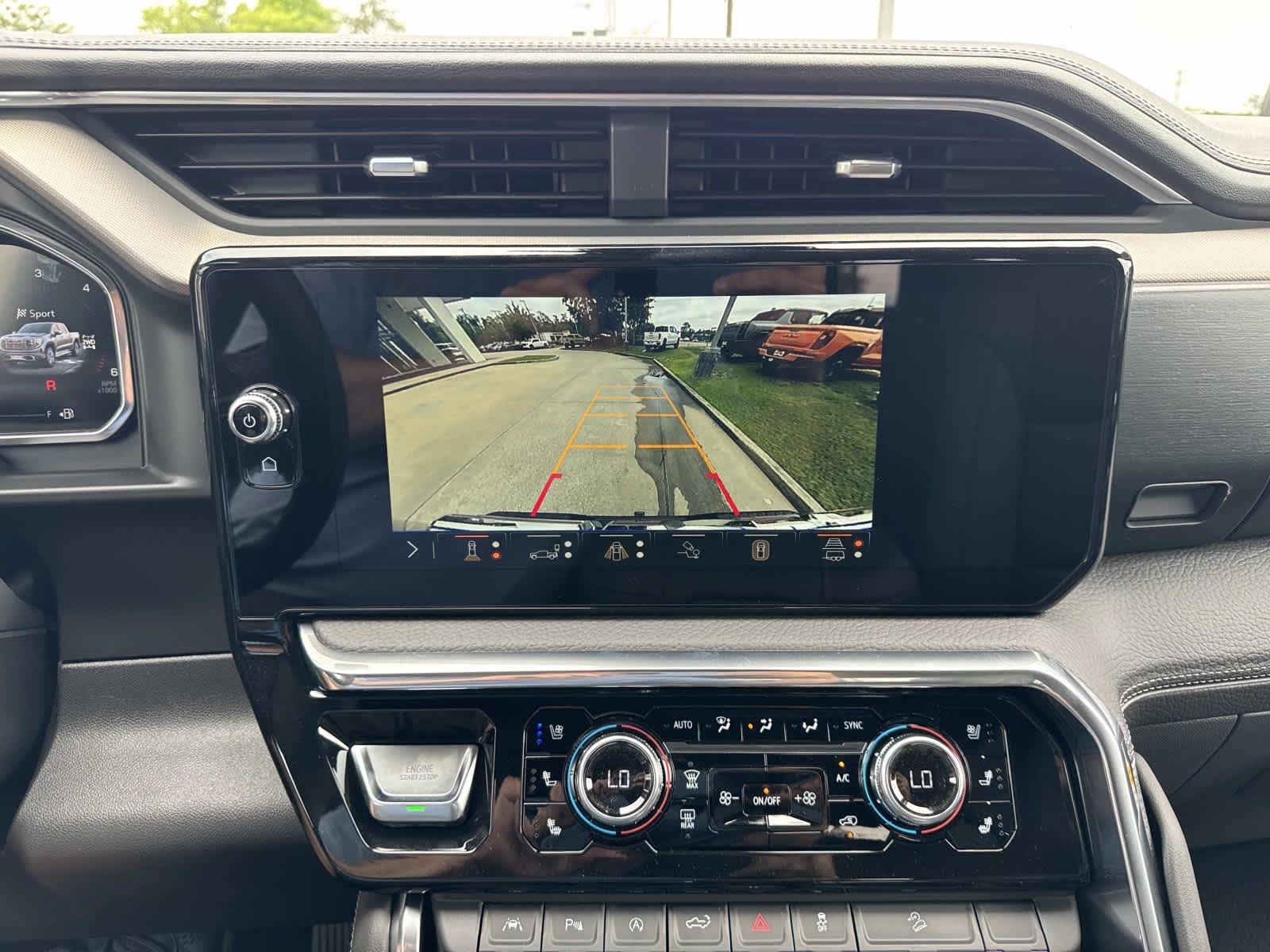 2026 GMC Sierra 1500 Denali - Photo 17
