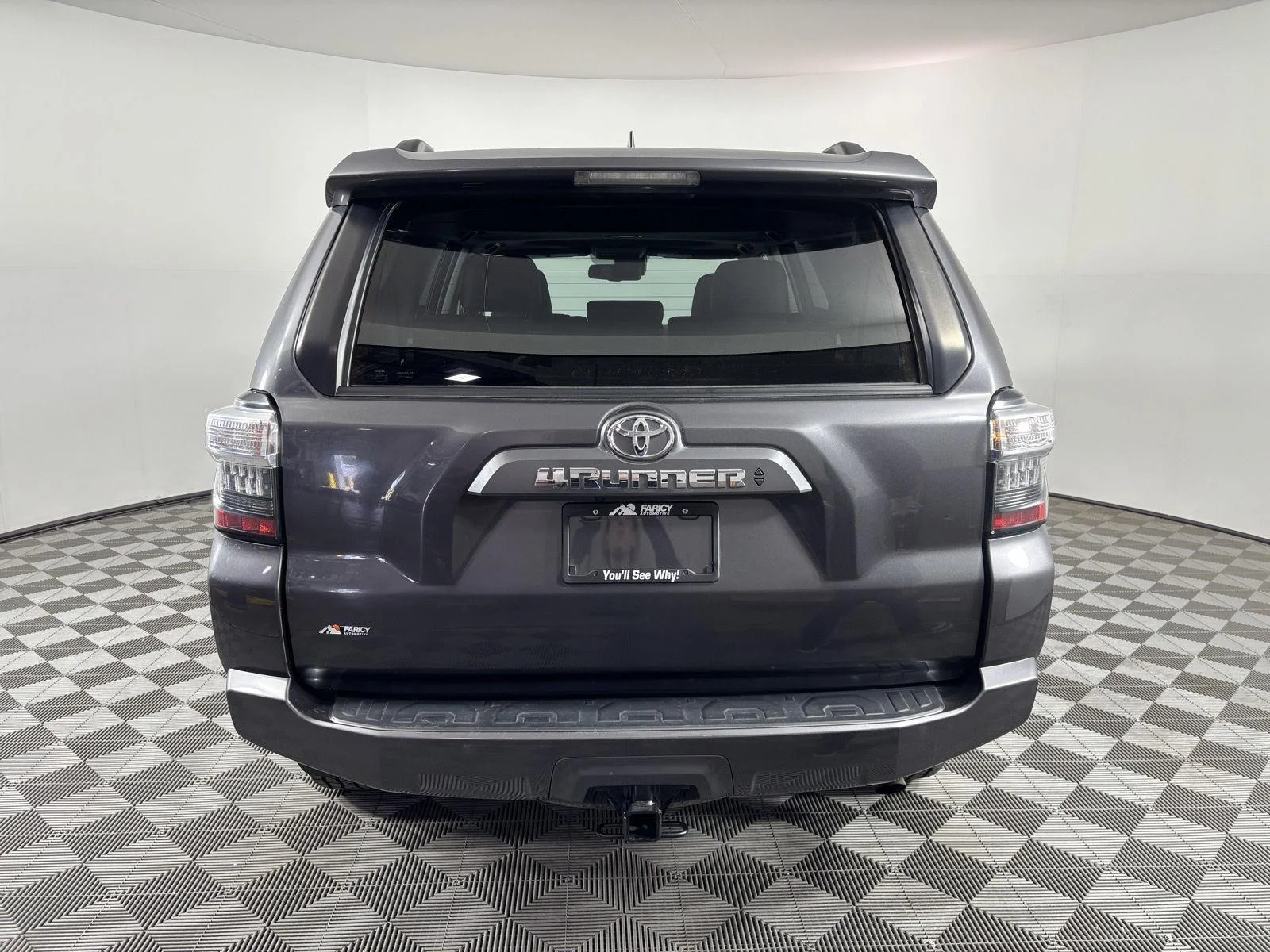 Used 2023 Magnetic Gray Metallic Toyota SR5 Premium image 4