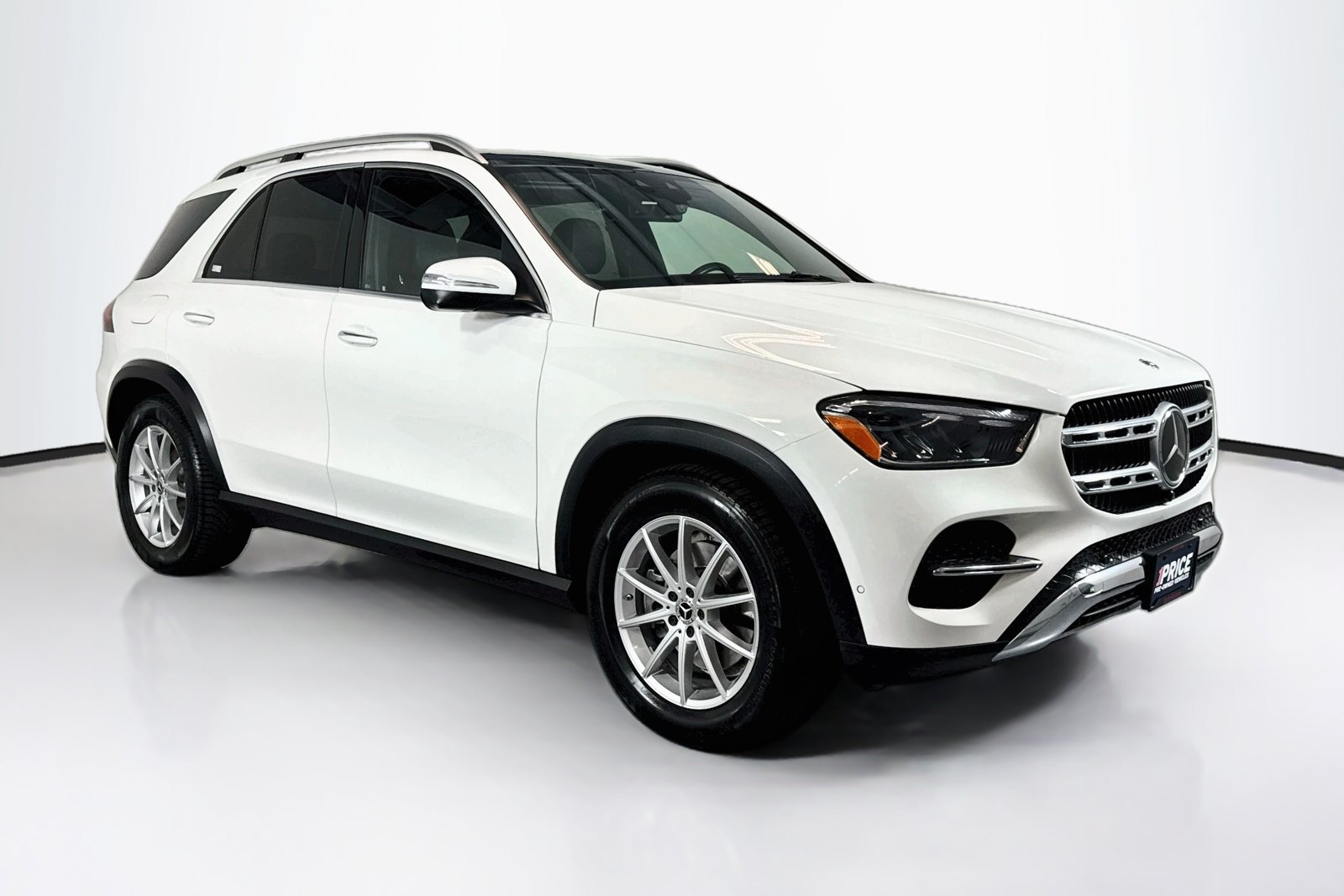 Used 2025 Polar White Mercedes-Benz GLE 350 image 3