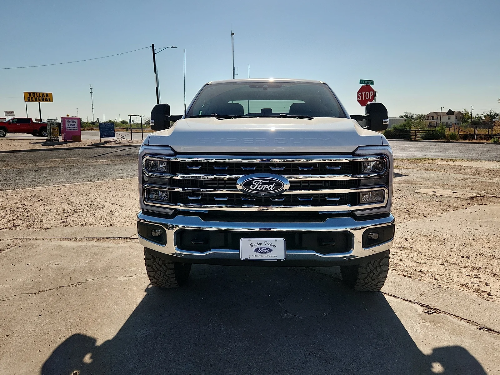 New 2027 Oxford White Ford Lariat image 2