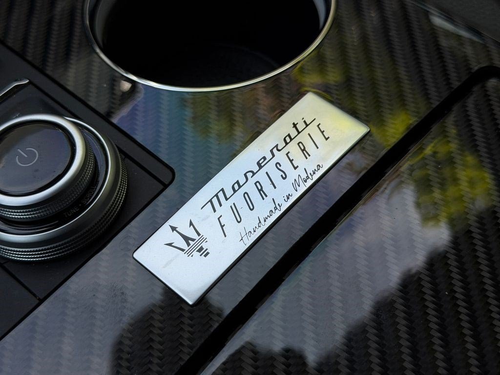 Used 2021 Blue Maserati Trofeo image 28