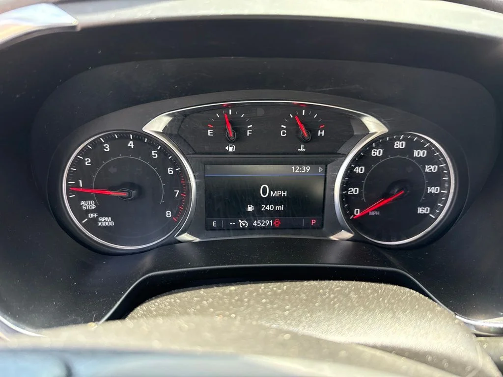 Used 2025 Black Chevrolet LT image 7
