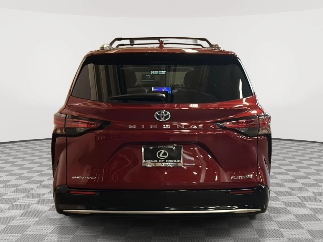 Used 2025 Ruby Flare Pearl Toyota Platinum image 23