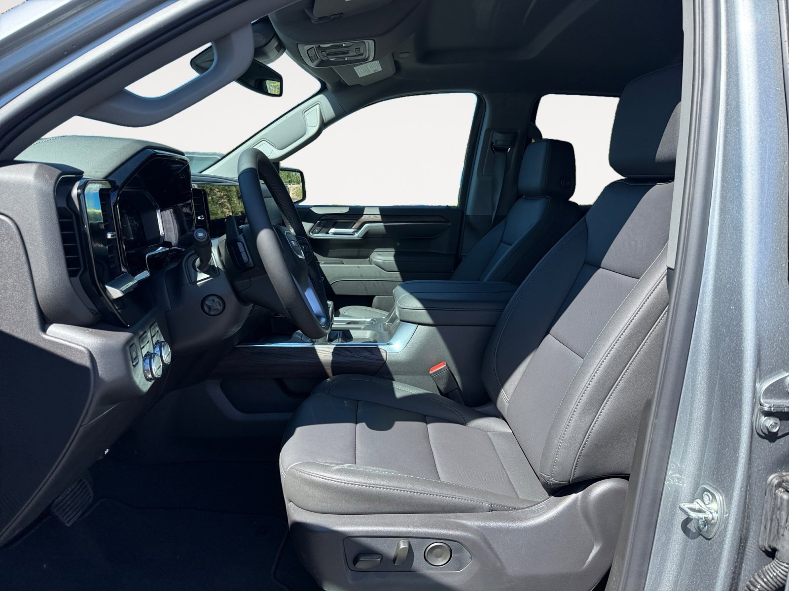 New 2026 Sterling Metallic GMC SLT image 10
