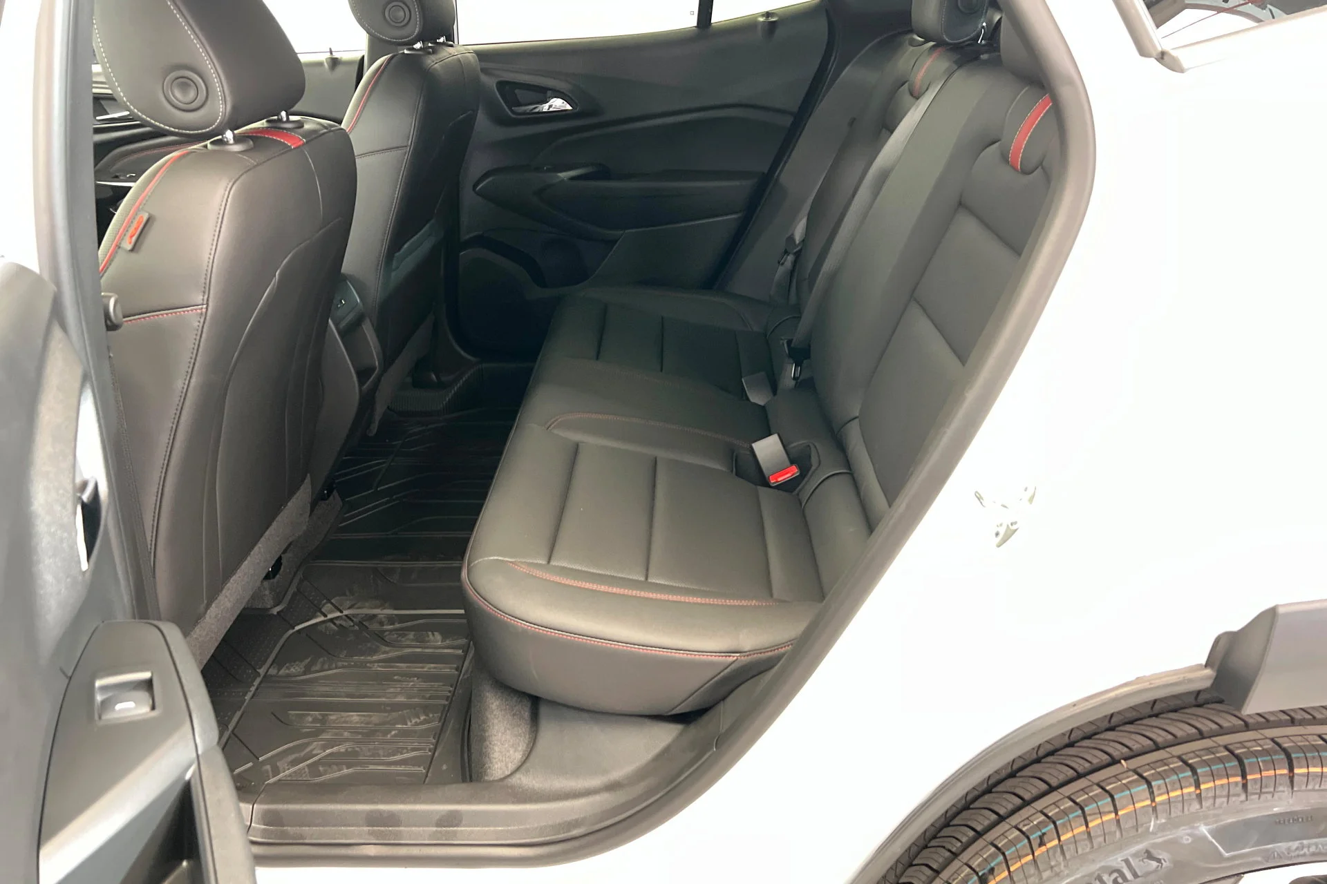 2026 Chevrolet Trax RS - Photo 21
