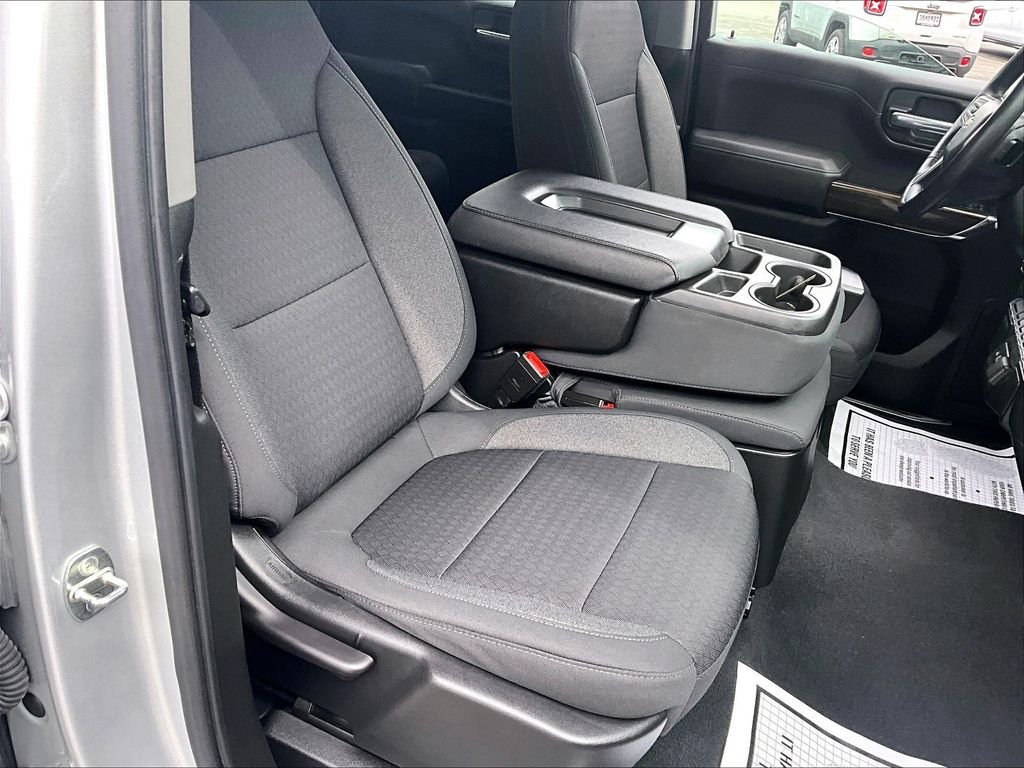 Used 2021 Silver Ice Metallic Chevrolet LT image 11