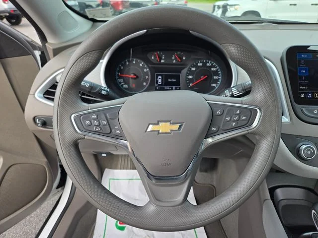 Used 2023 White Chevrolet LS image 31