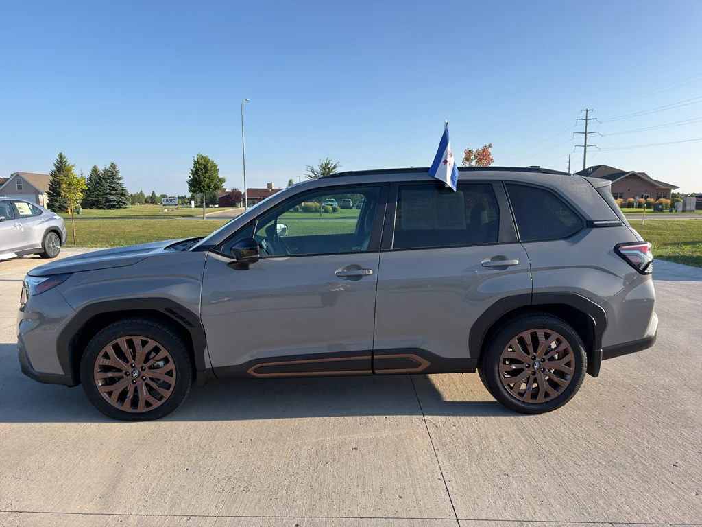 Used 2026 RIVER ROCK PEARL Subaru Sport image 1