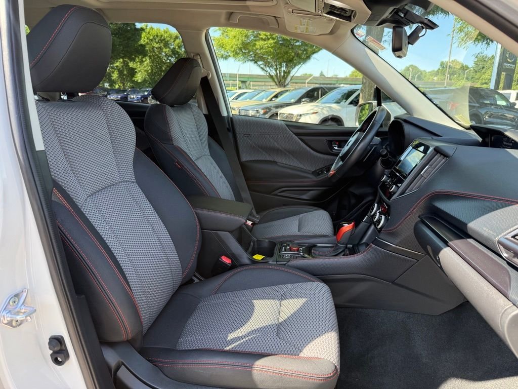 Used 2024 White Subaru Sport image 31