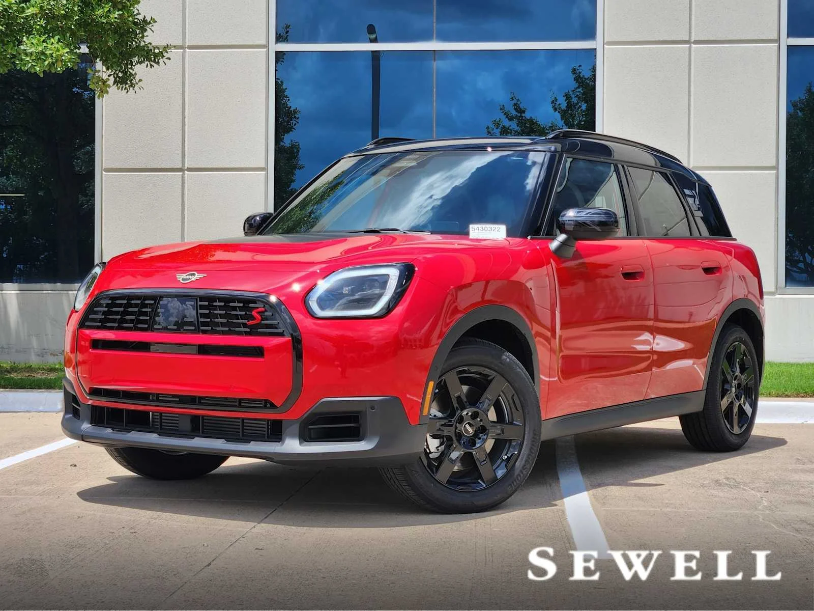 2027 MINI Countryman's photo