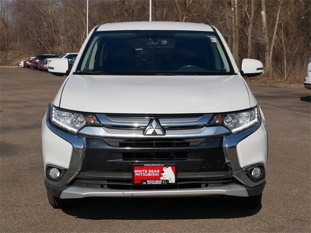 Used 2018 Mitsubishi Outlander SE with VIN JA4AZ3A36JZ005280 for sale in White Bear Lake, Minnesota