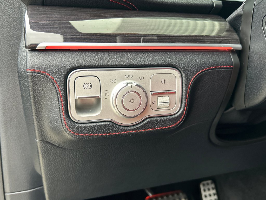 Used 2023 Black Mercedes-Benz GLE 53 AMG® image 13