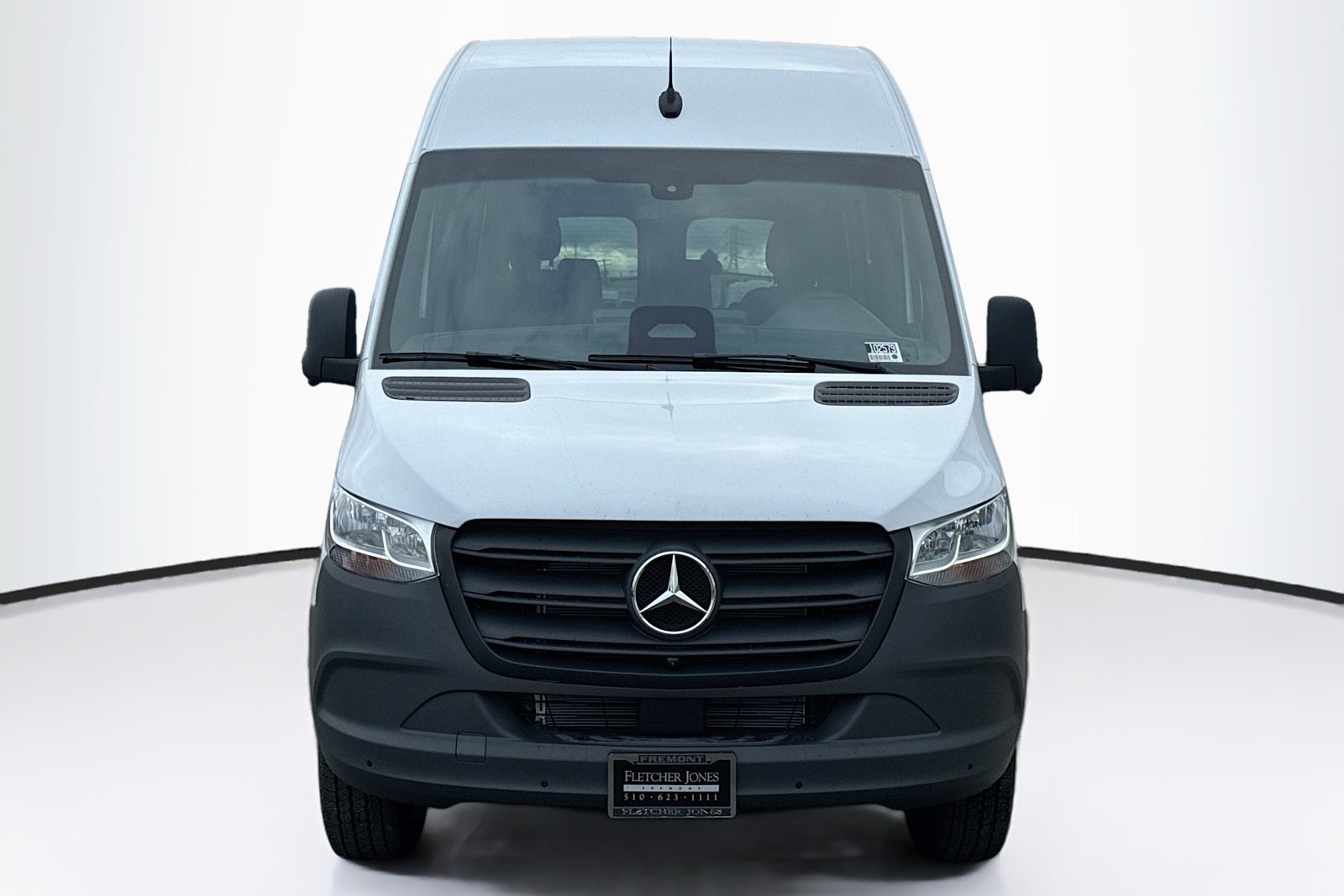 New 2026 Arctic White Mercedes-Benz  image 2