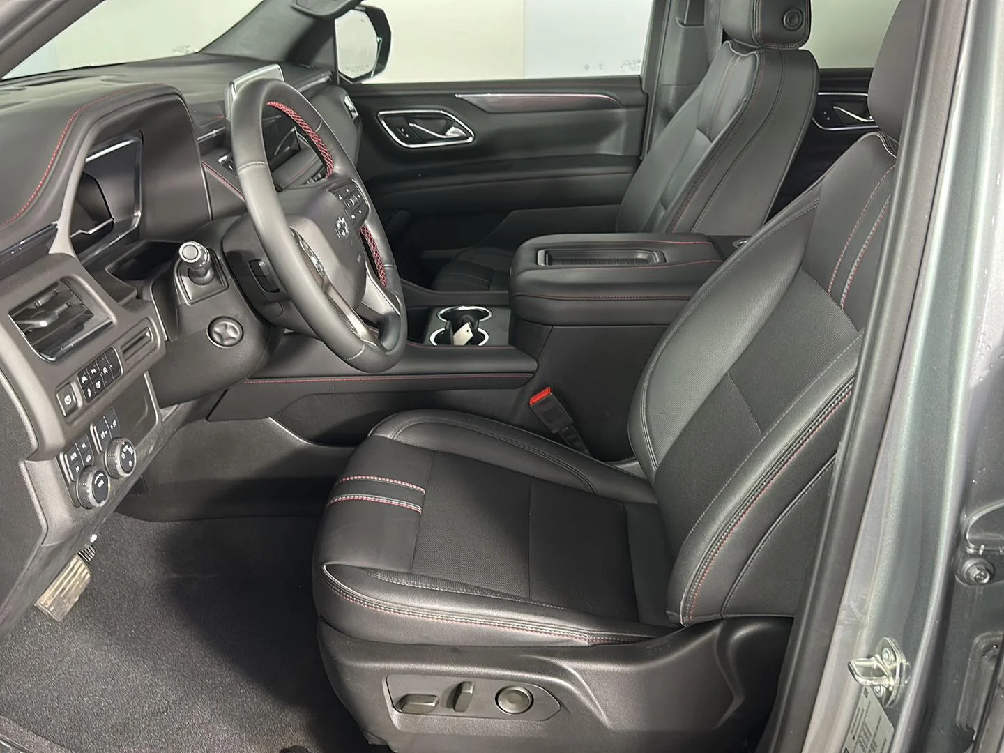 Used 2023 Sterling Gray Metallic Chevrolet RST image 17