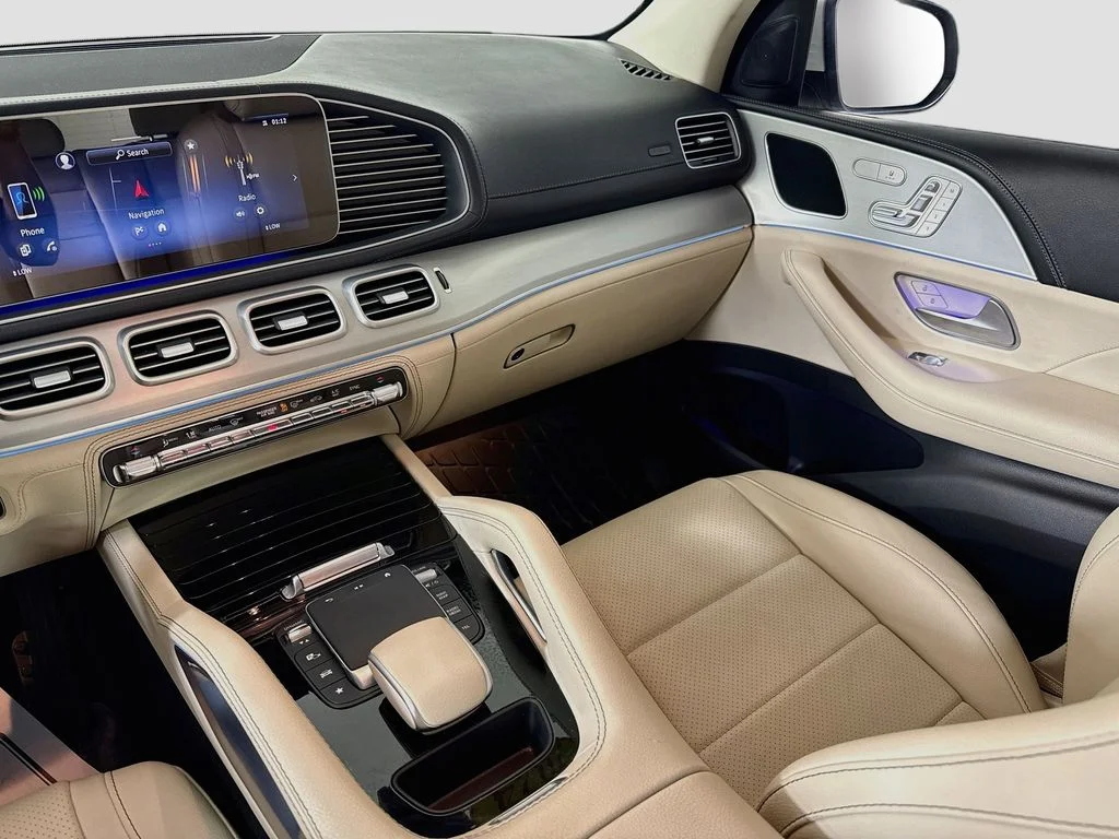 Used 2024 White Mercedes-Benz GLE 350 image 24