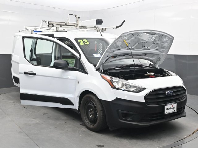 Used 2023 White Ford XL image 30