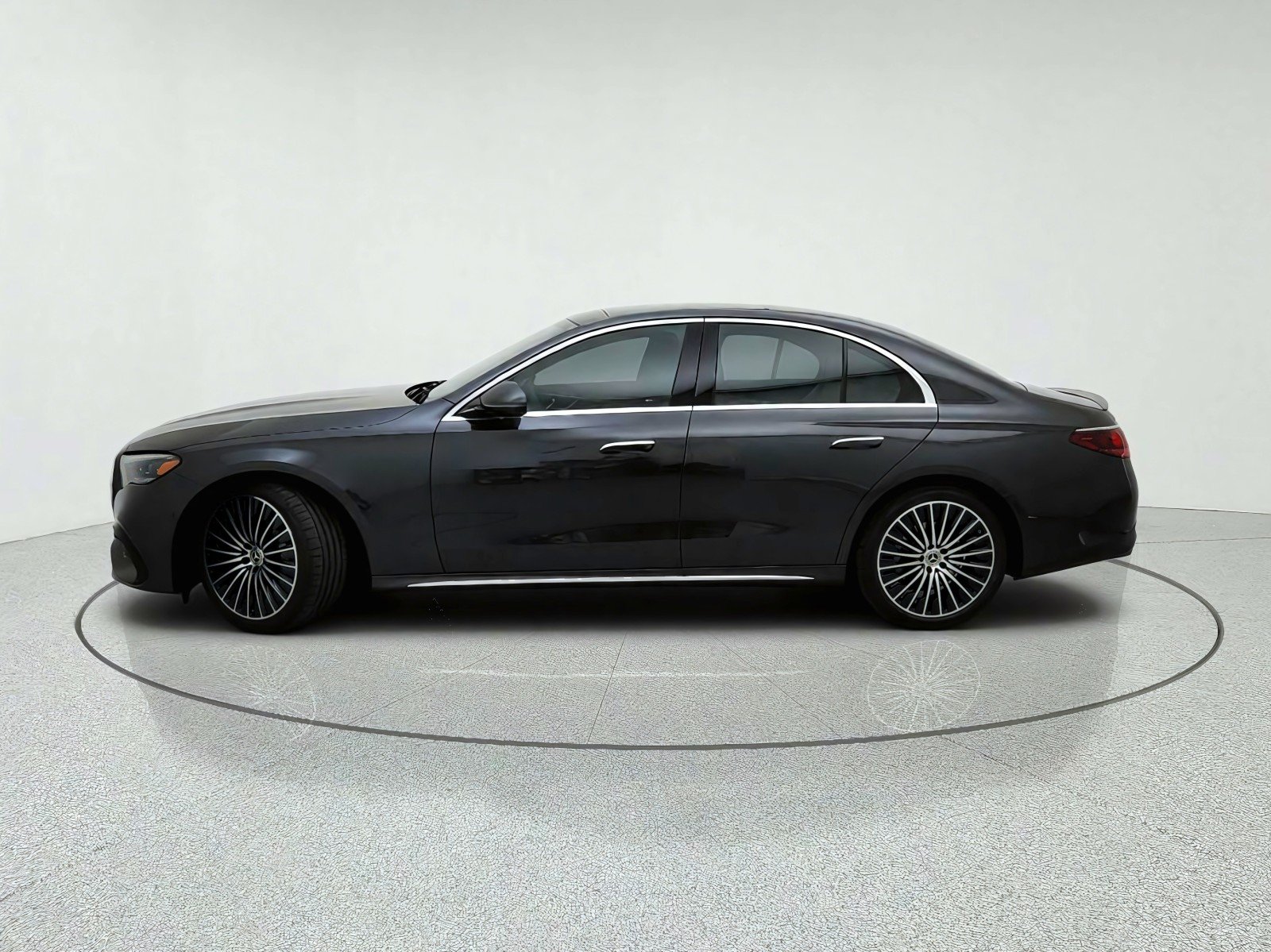 New 2027 Graphite Grey Metallic Mercedes-Benz E 350 RWD Sedan image 14