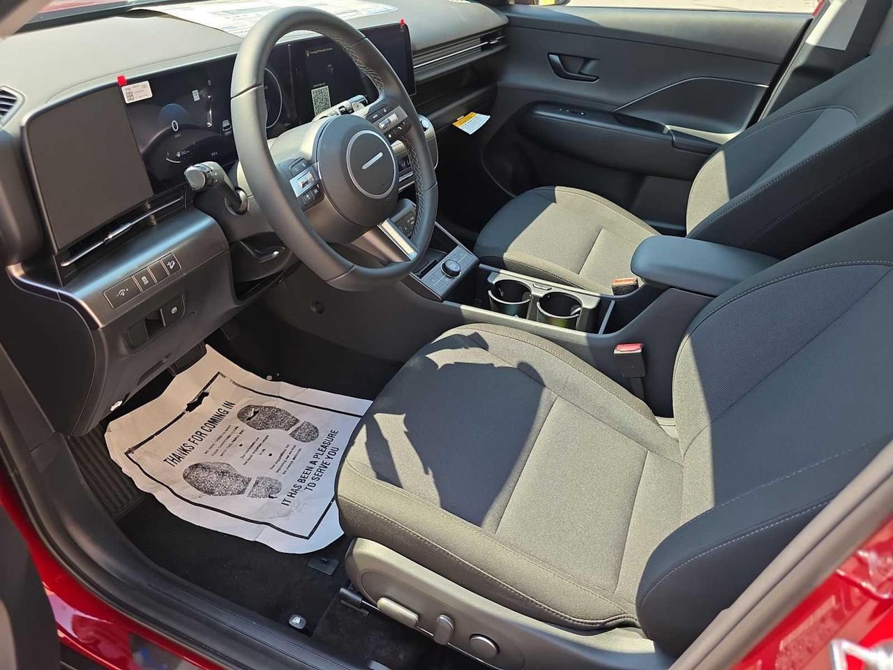 2025 Hyundai Kona SEL Convenience - Photo 8