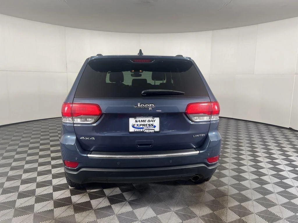 Used 2019 Pacific Blue Clearcoat Jeep Limited image 8