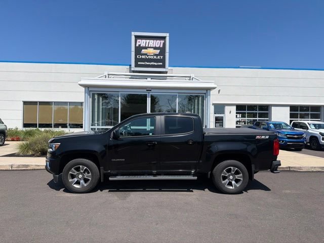 Used 2015 BLACK Chevrolet 4WD Z71 image 1